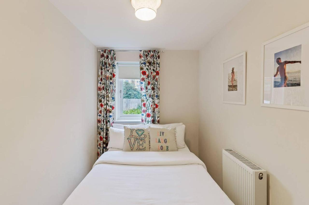 Beautiful And Cosy 2 Bedroom Flat London Exterior foto